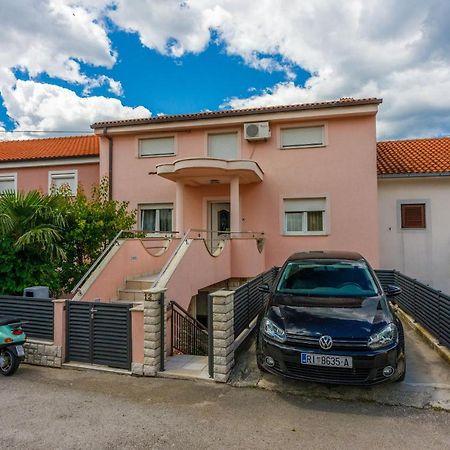 Apartments Hana Crikvenica Luaran gambar