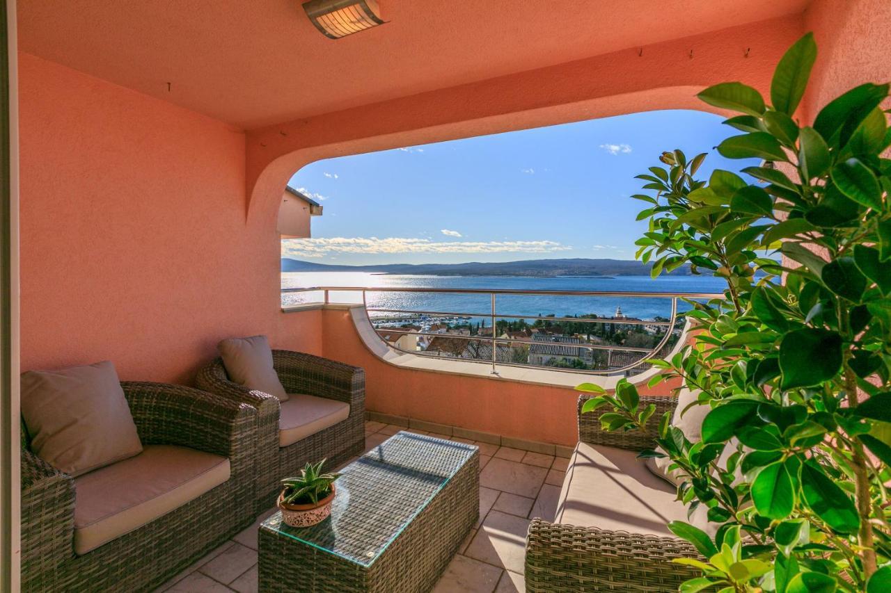 Apartments Hana Crikvenica Luaran gambar